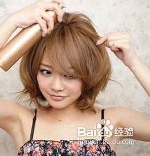 甜美荷叶头发型