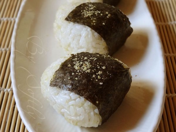 黄金胚芽蟹味饭团
