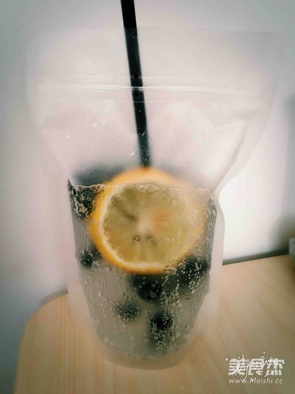 排毒果泡水的做法