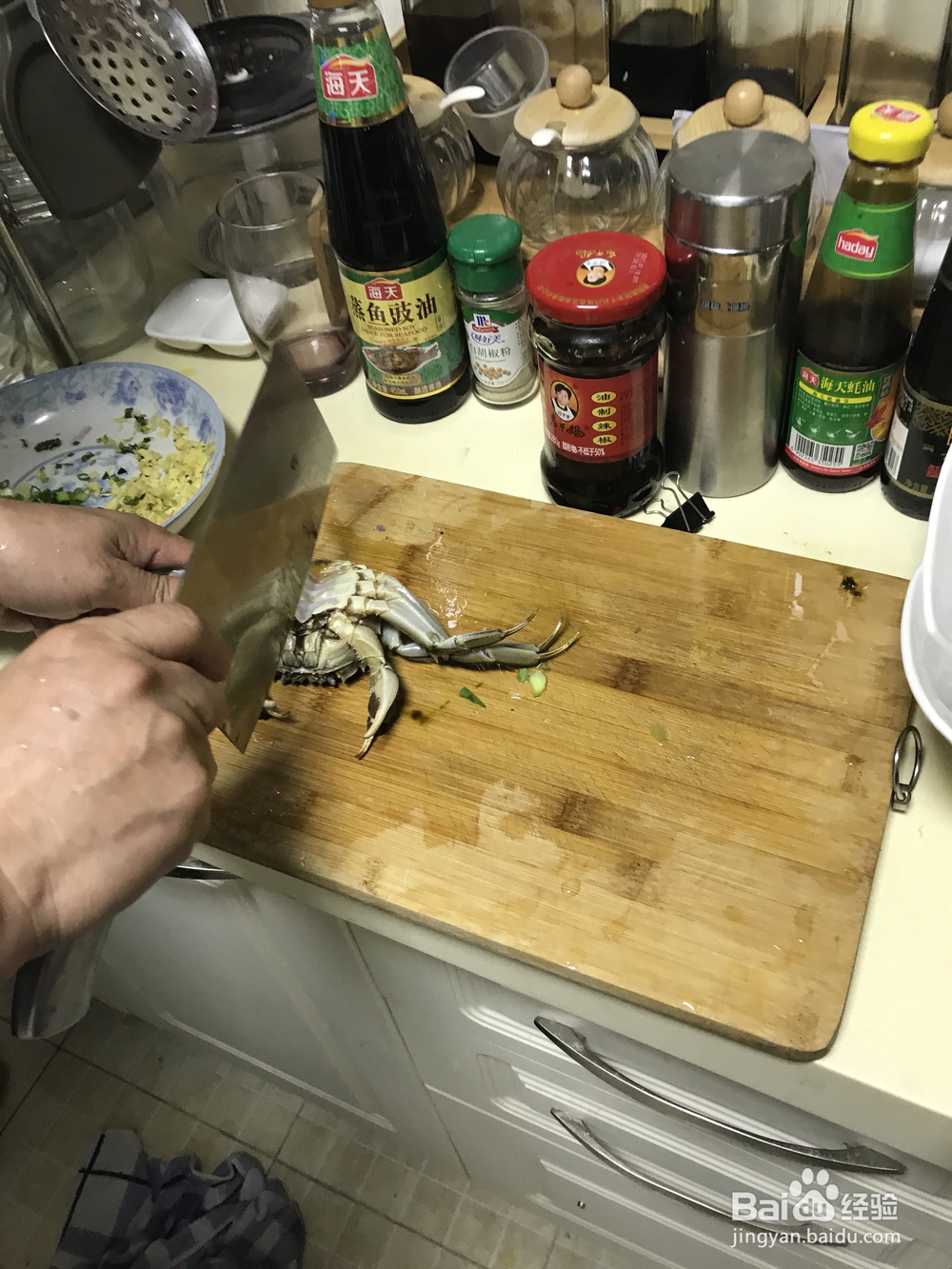 海鲜美食-经典淮扬菜之红烧大闸蟹的做?