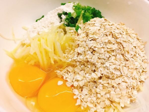 鸡蛋燕麦土豆饼
