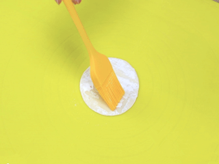 肉馅蛋黄派怎么做?