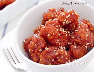 如何制作韩式辣酱炸鸡块