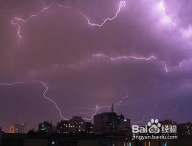 雷是怎么产生的,闪电是怎么产生的