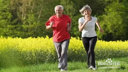 膝盖积液是什么原因造成的怎么治疗