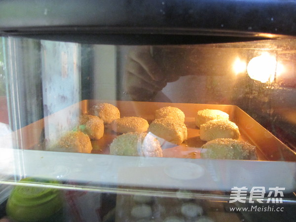 蟹壳黄烧饼的做法