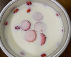 好看又好吃的草莓蛋糕