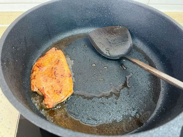 鸡胸肉鸡蛋蔬菜沙拉