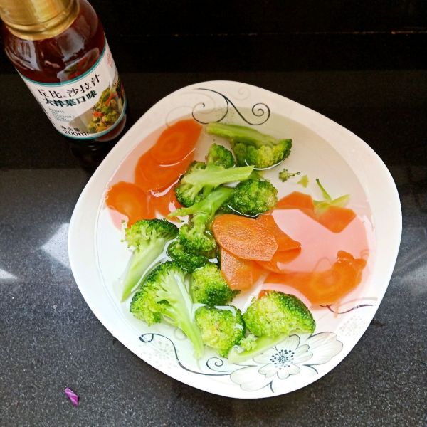 丘比沙拉汁大拌菜