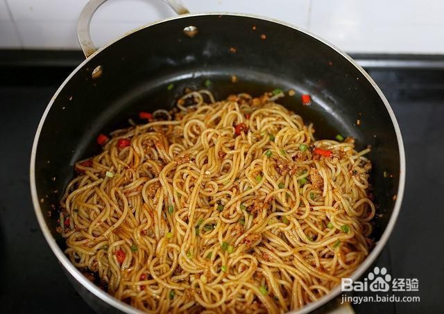 家庭自制酱香肉末炒米粉