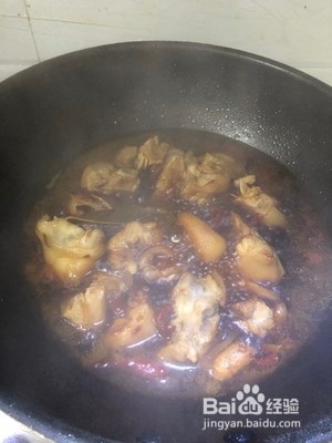 流口水的黄豆炖猪蹄