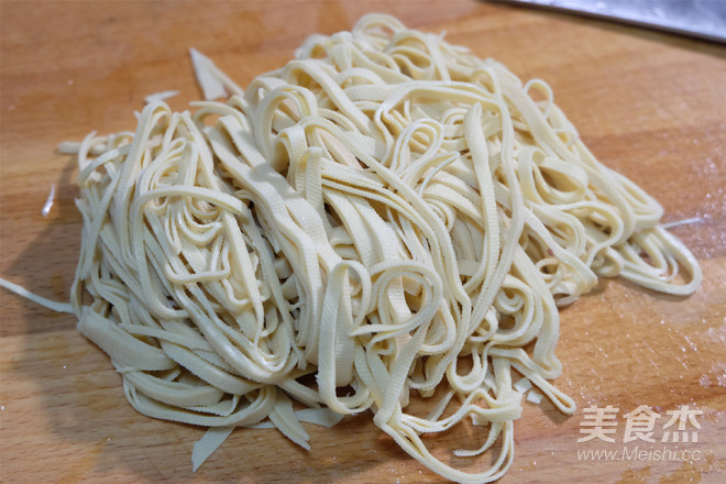 黄瓜鸡蛋拌豆腐丝