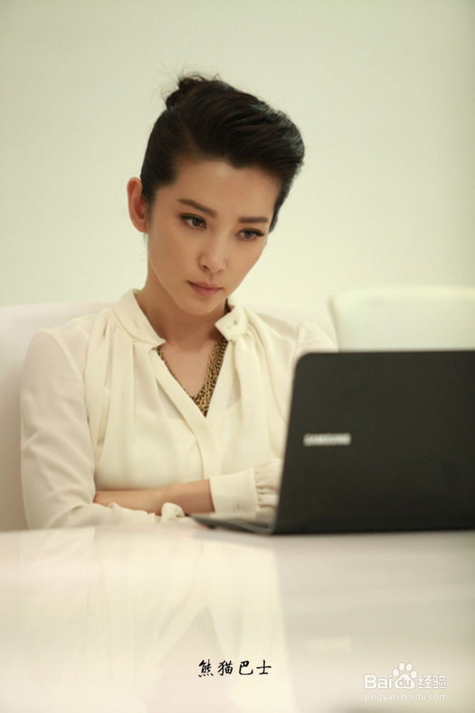 白衬衫——百变造型完美缔造，潮流保鲜必备单品