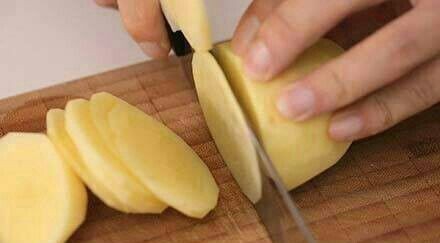 用微波炉自制薯片