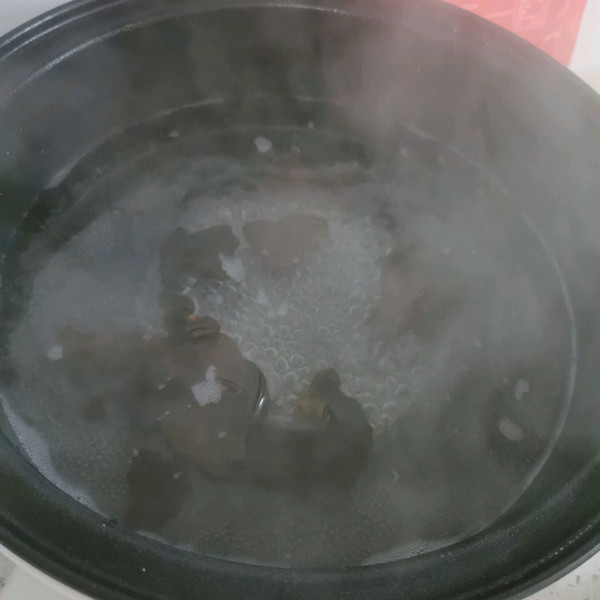 麻麻辣辣钵钵鸡