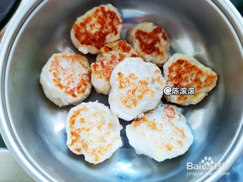 白菜猪肉丸子的做法