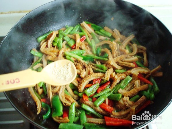 豆角炒牛肚怎么做？