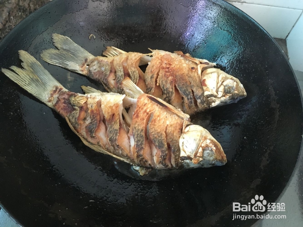 红烧鲫鱼的做法