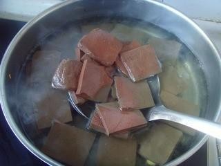 韭菜辣炒鸭血