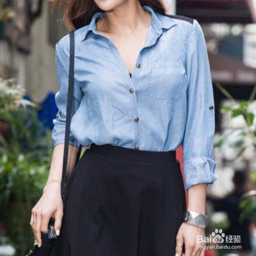 牛仔衬衣怎么搭配下装