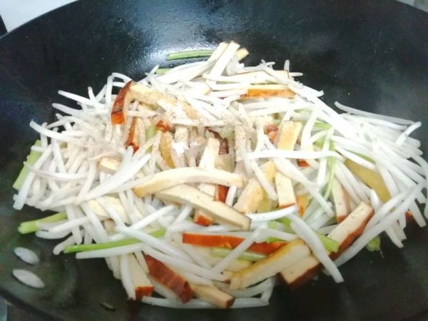 香干香芹绿豆芽