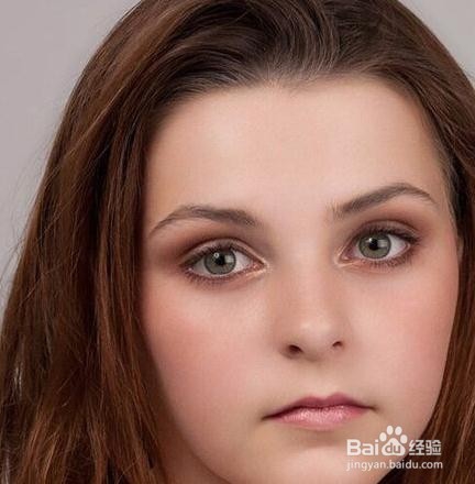 如何使用photoshop处理雀斑