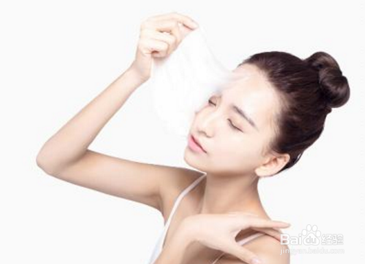 如何让唇部保持水润