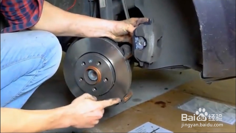 如何更换刹车片,定期保养更安全
