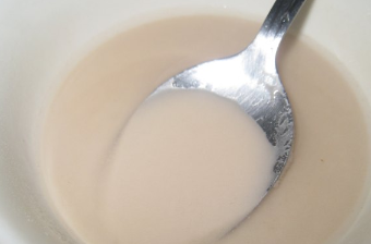 简单的鲜果奶露的制作方法