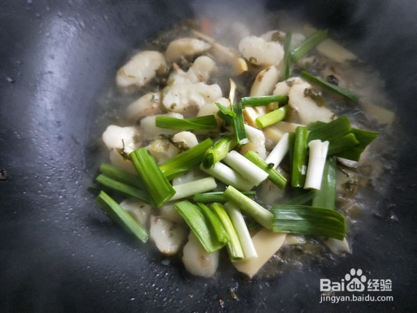 家常菜雪菜冬笋炒马蹄