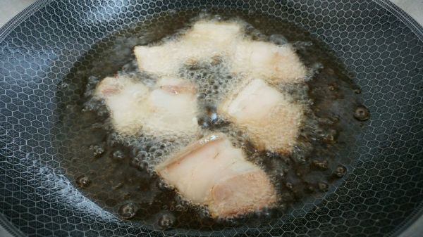 蒜子芸豆酱烧肉