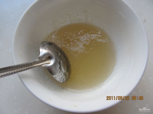 松软的蜂蜜小面包