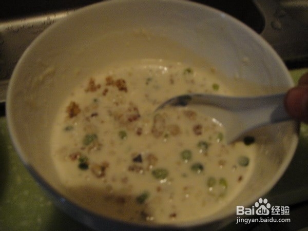 3岁宝宝小吃--豌豆肉饼！