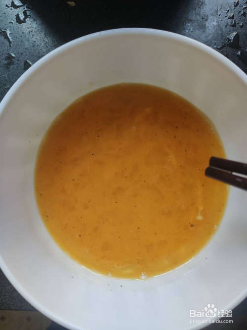 家庭火腿青椒炒蛋做法