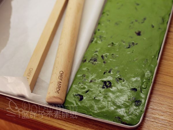 抹茶蔓越莓黄桃牛轧糖