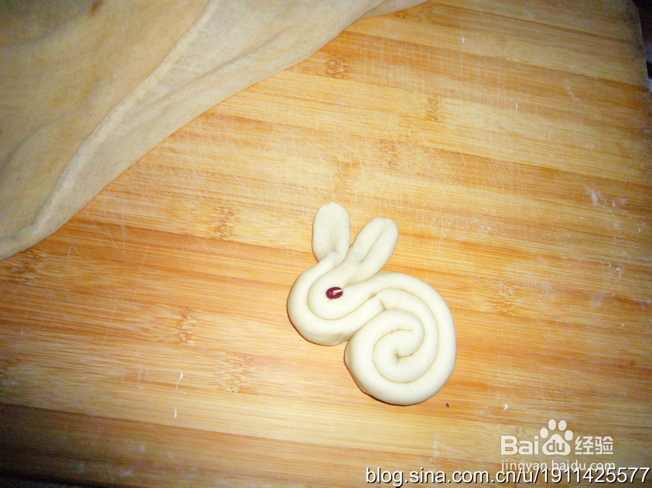 超萌兔宝宝，可爱小馒头