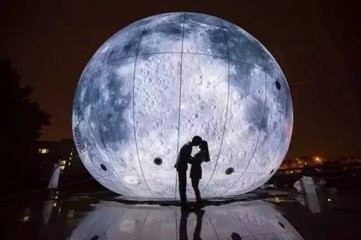 在大学如何举办活动