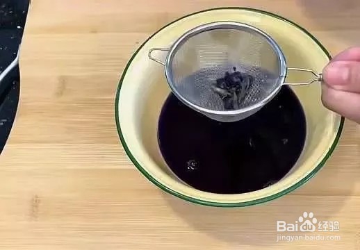 如何在家里做椰丝玫瑰粿？