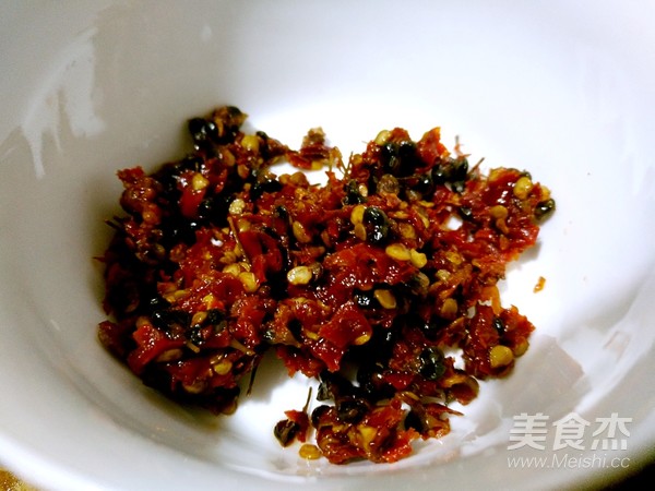 韭菜花炒洋芋丝