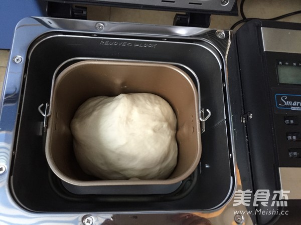 紫薯果仁麻花卷