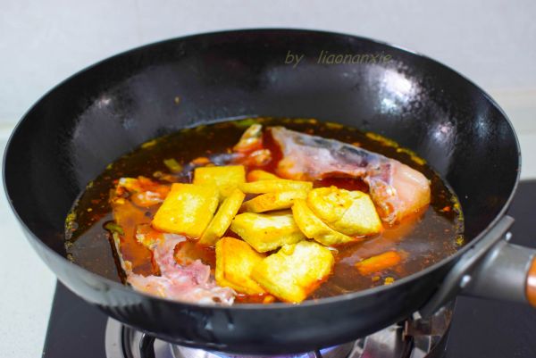 鱼头豆腐粉丝煲