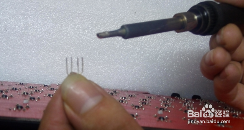 机械键盘更换背光LED与机械轴的方法