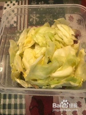 教你怎么做爽脆腌圆白菜