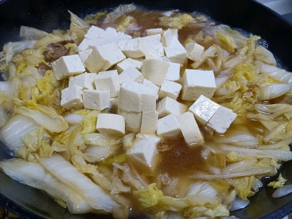 大白菜五花肉豆腐炖粉条