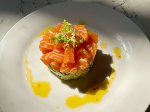 三文鱼牛油果塔塔