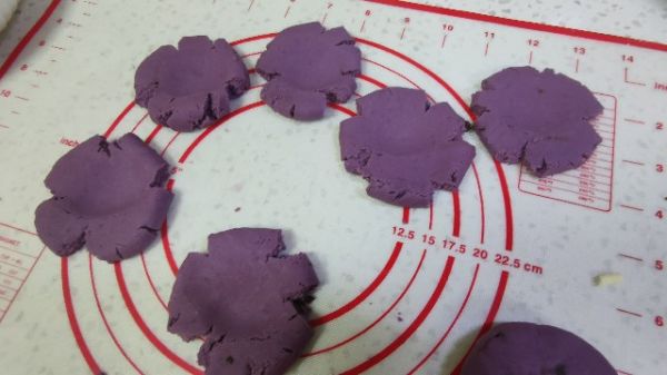 香煎芝士心芝麻紫薯饼