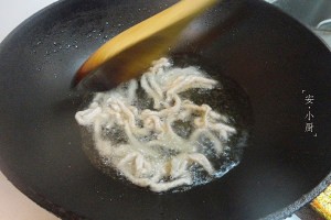 食补佳品茭白肉丝冷面的做法