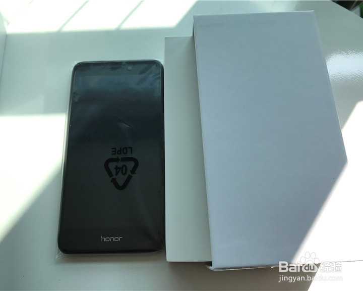 荣耀8青春版32G幻夜黑开箱体验