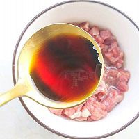 好吃的拌饭香菇肉酱