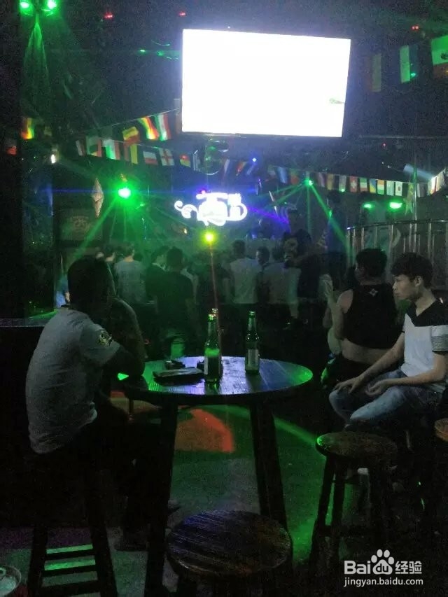 公共场合聚会应该注意什么